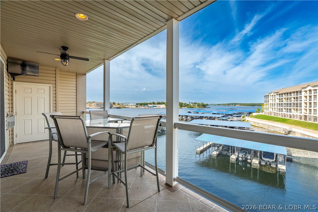 1205 Land's End Parkway 524 Property Photo 1