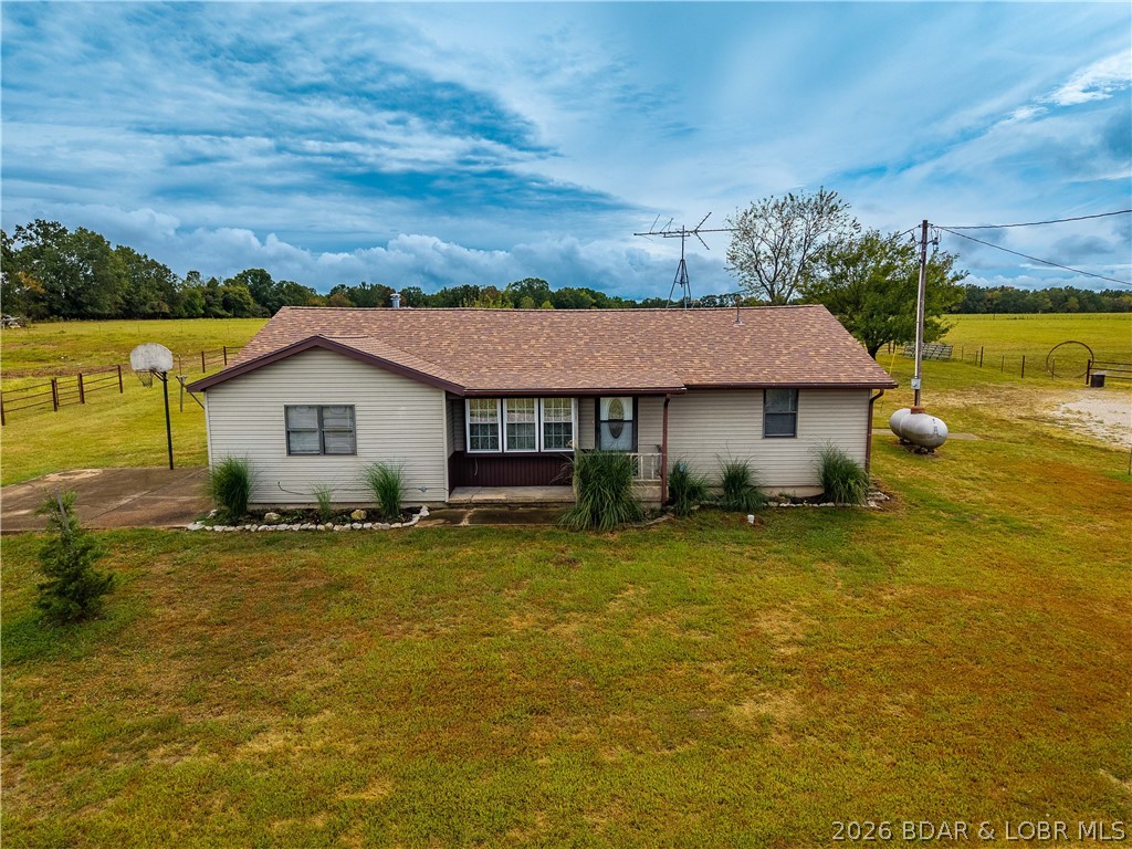 7450 State Hwy 7 Property Photo 1