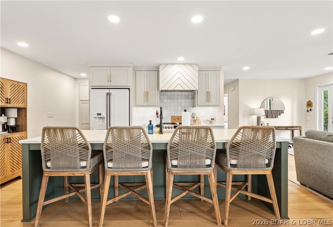 379 Comanche Road Property Photo 12