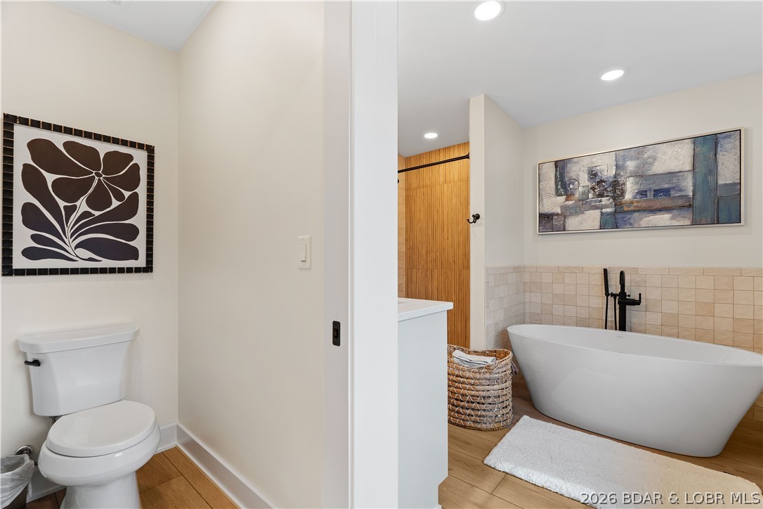 379 Comanche Road Property Photo 21
