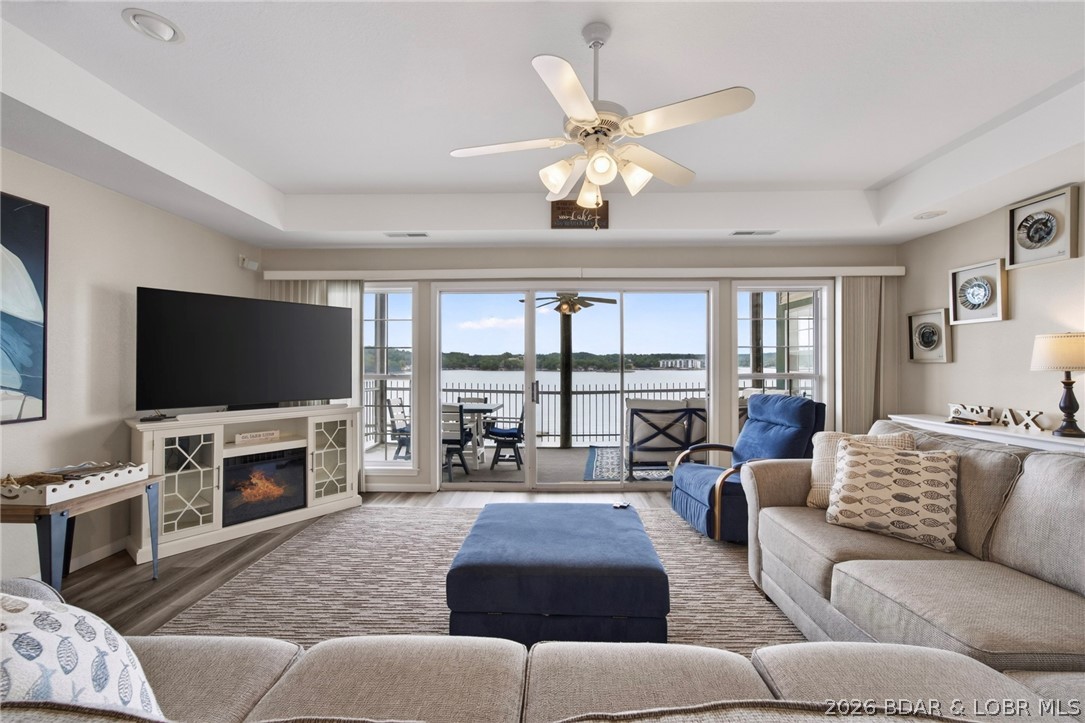 202e Harbour Towne Drive 202-e Property Photo 3