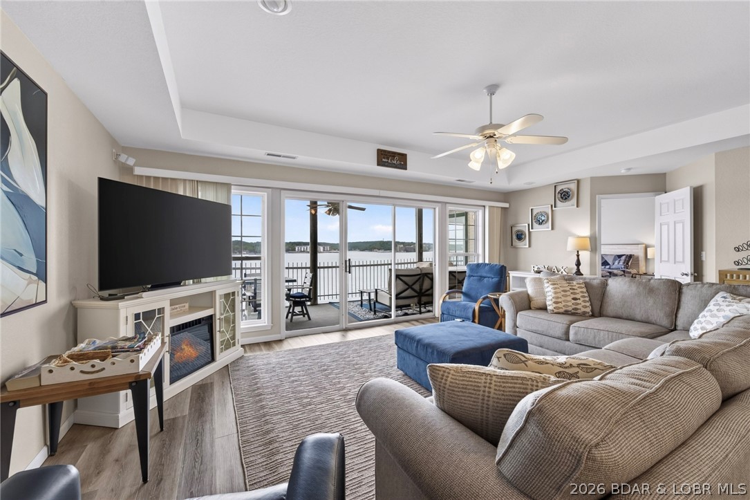 202e Harbour Towne Drive 202-e Property Photo 4