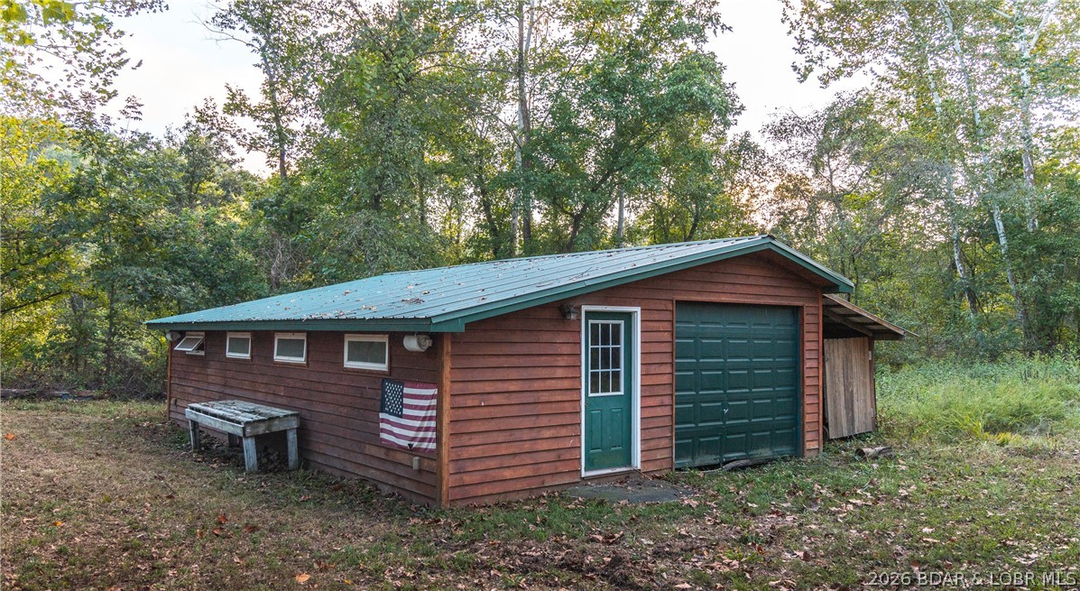 21805 Torrent Drive Property Photo 7