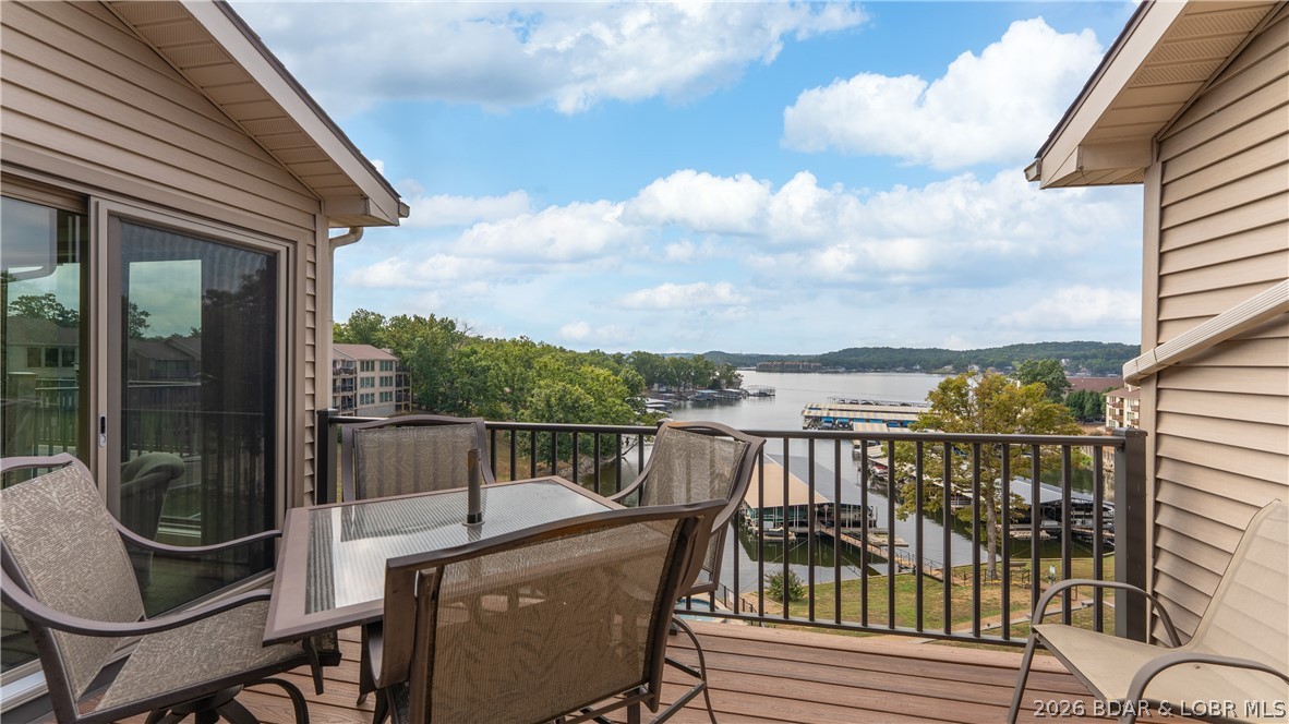 70 Robinwood Drive 3e Property Photo 1