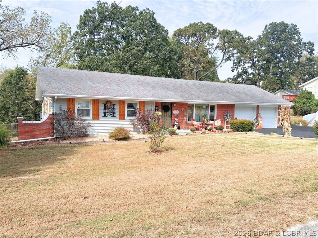 837 Woodlawn Drive Property Photo 1