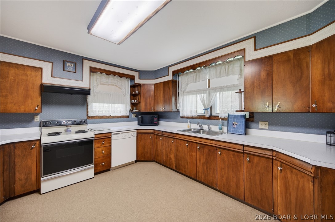 601 E Newton Street Property Photo 23