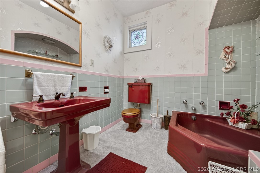 601 E Newton Street Property Photo 41