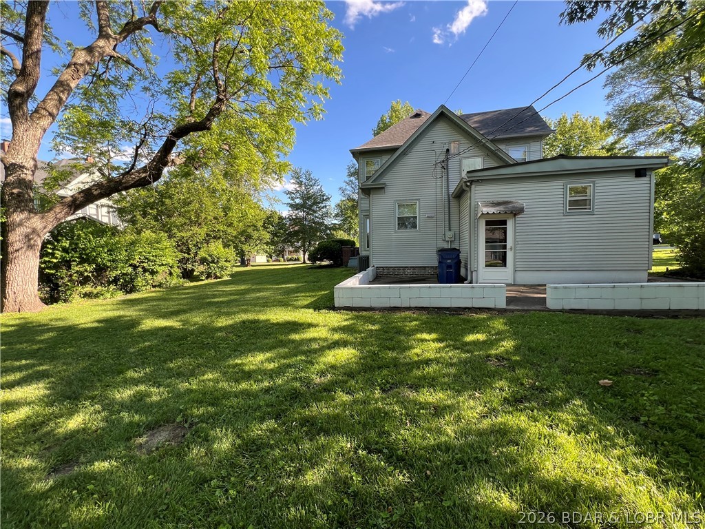 601 E Newton Street Property Photo 72