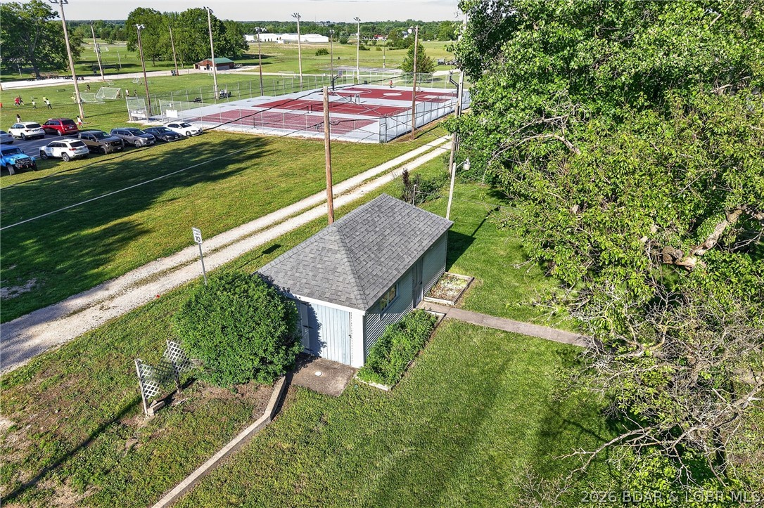 601 E Newton Street Property Photo 74