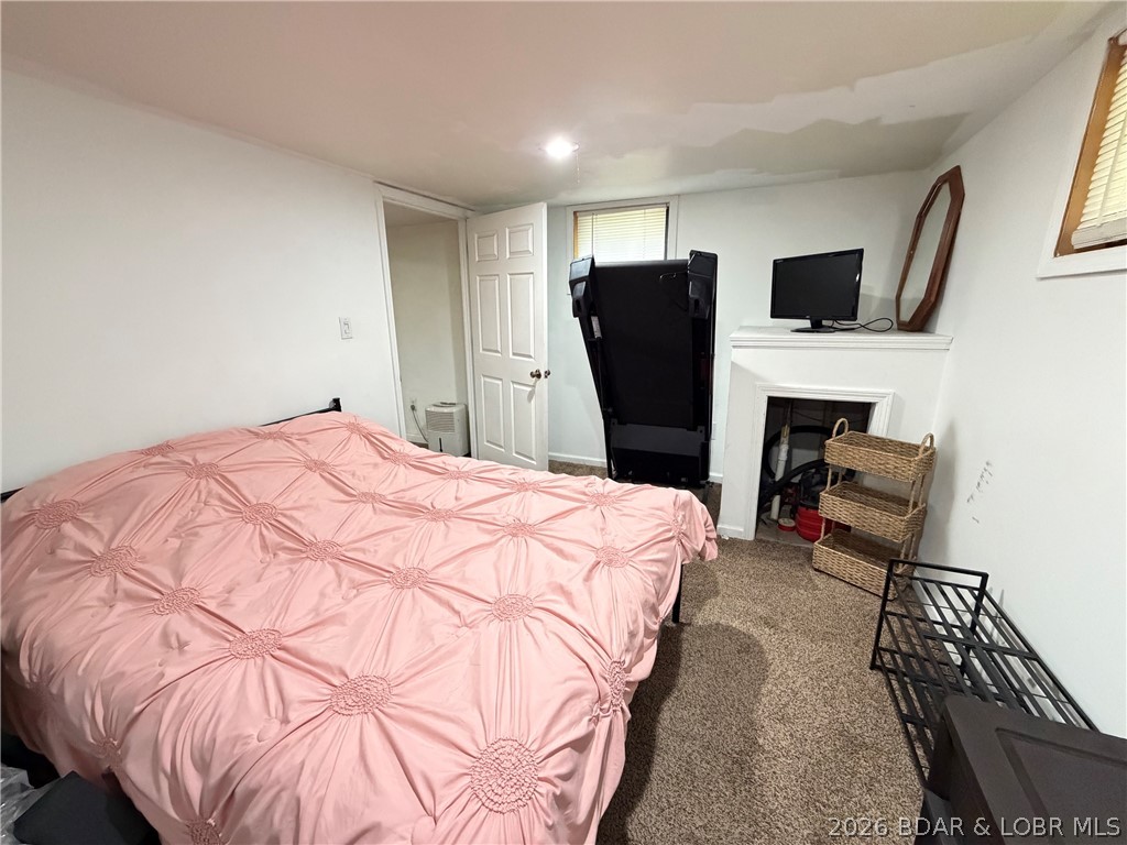 802 E 7th Street Property Photo 10
