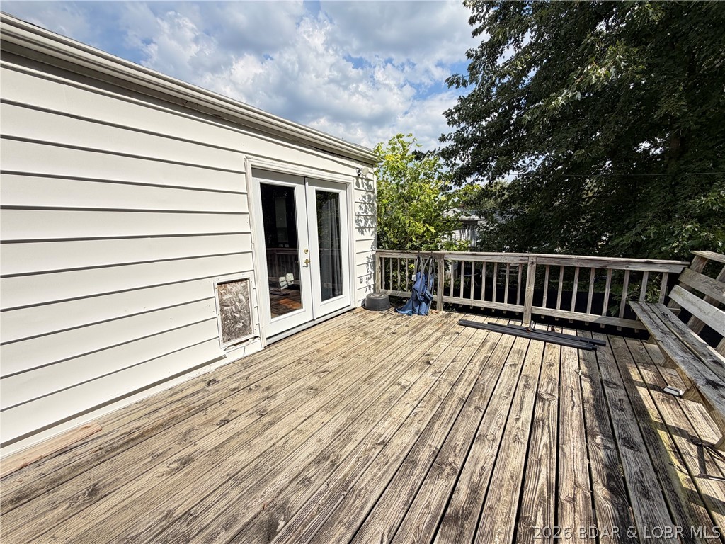 802 E 7th Street Property Photo 16