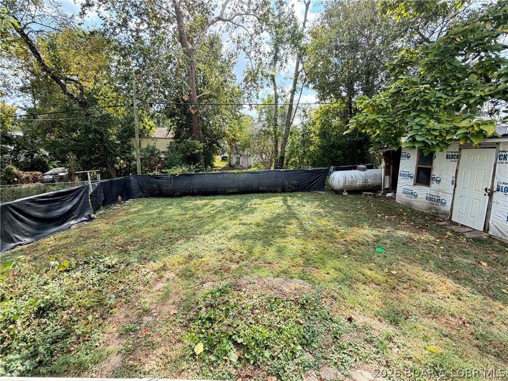 802 E 7th Street Property Photo 18