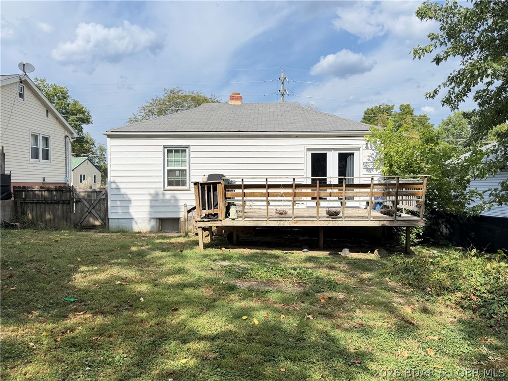 802 E 7th Street Property Photo 19