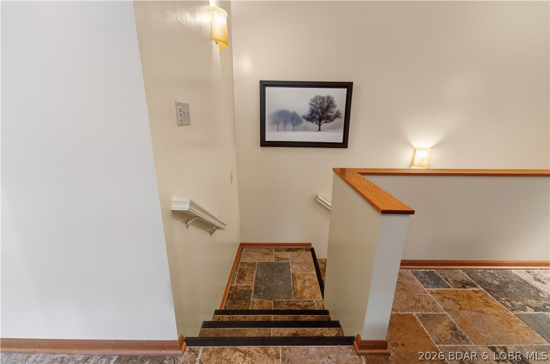 109 Hawk Circle Property Photo 26