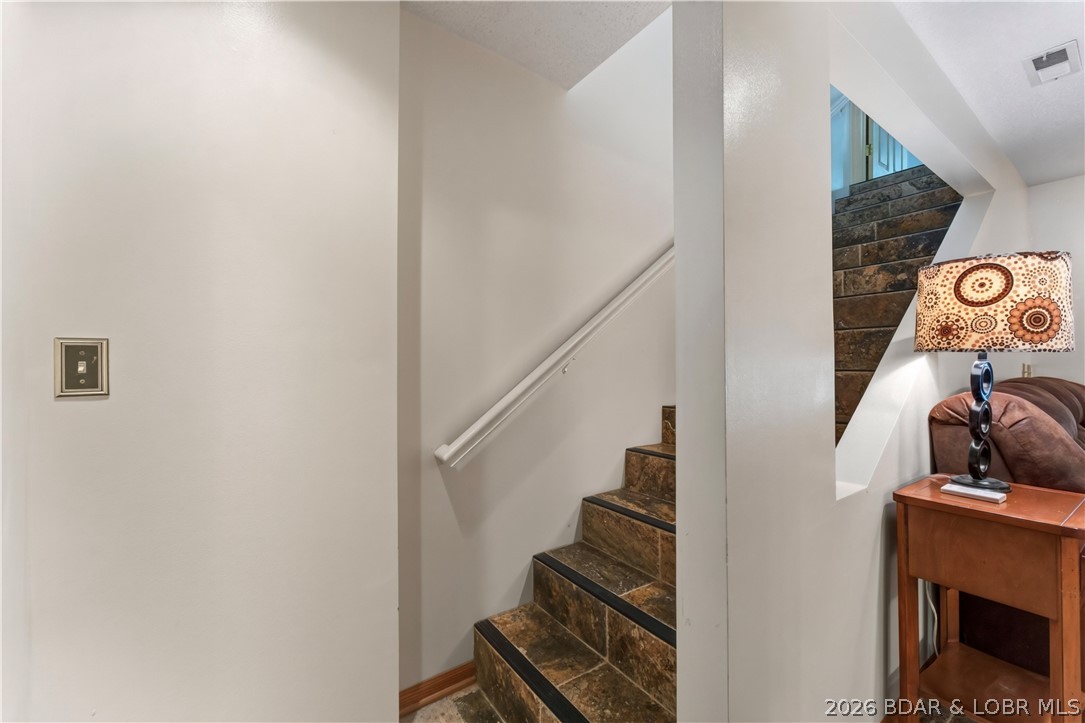 109 Hawk Circle Property Photo 35