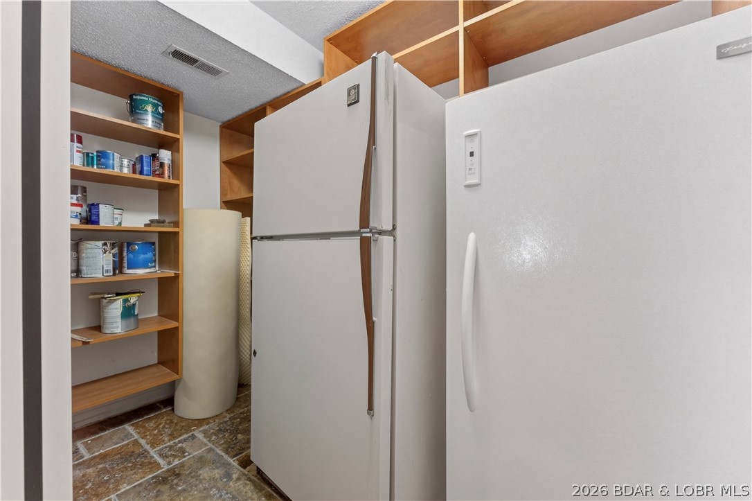 109 Hawk Circle Property Photo 46