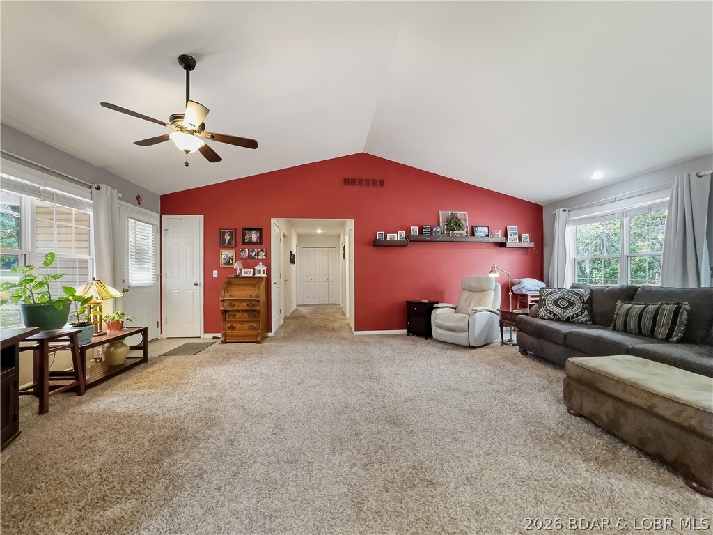 697 Panoramic Drive Property Photo 5