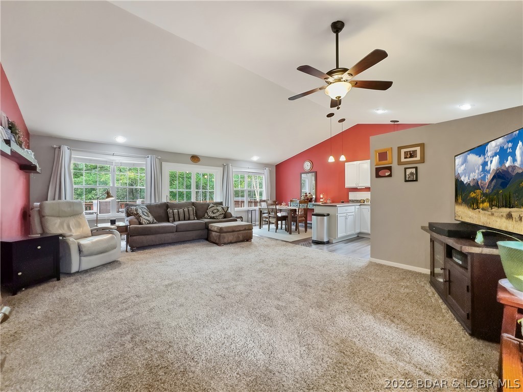 697 Panoramic Drive Property Photo 7