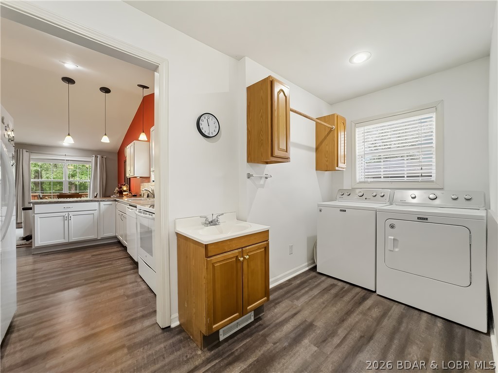697 Panoramic Drive Property Photo 17