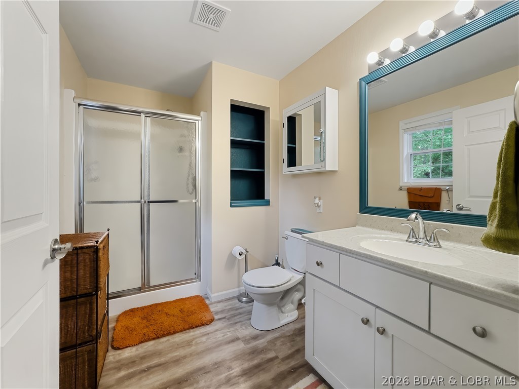 697 Panoramic Drive Property Photo 20