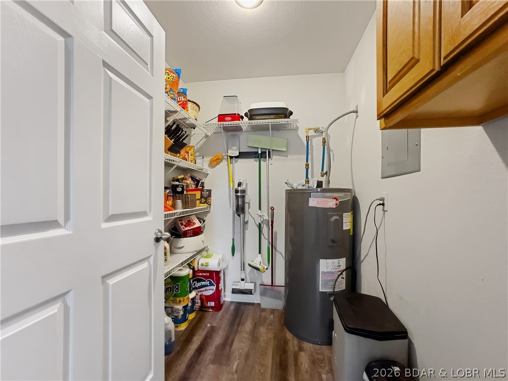 697 Panoramic Drive Property Photo 29