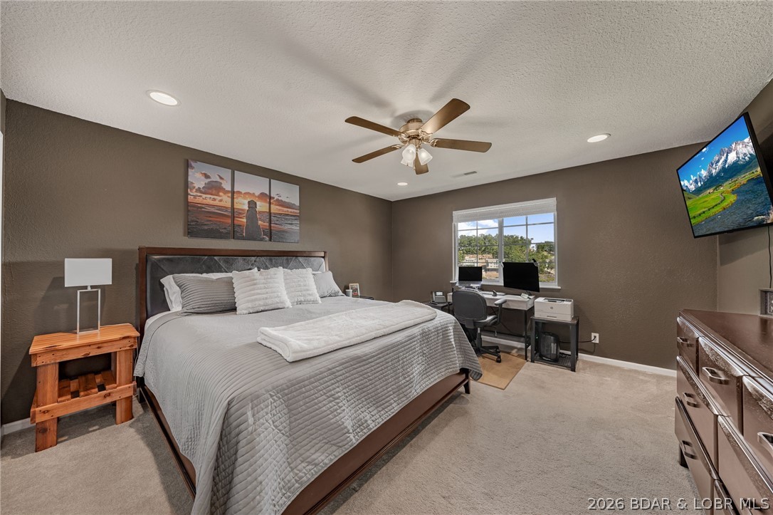 18 Valencia Drive Property Photo 28