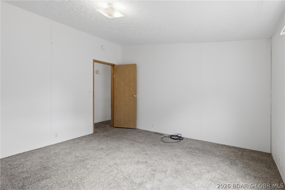 309 N Walnut Street Property Photo 21