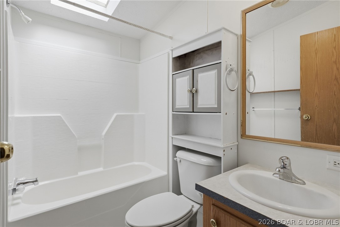 309 N Walnut Street Property Photo 23