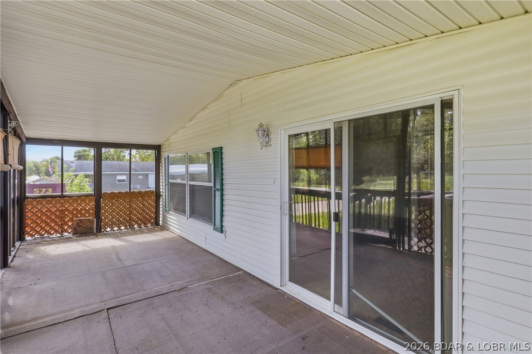 309 N Walnut Street Property Photo 27