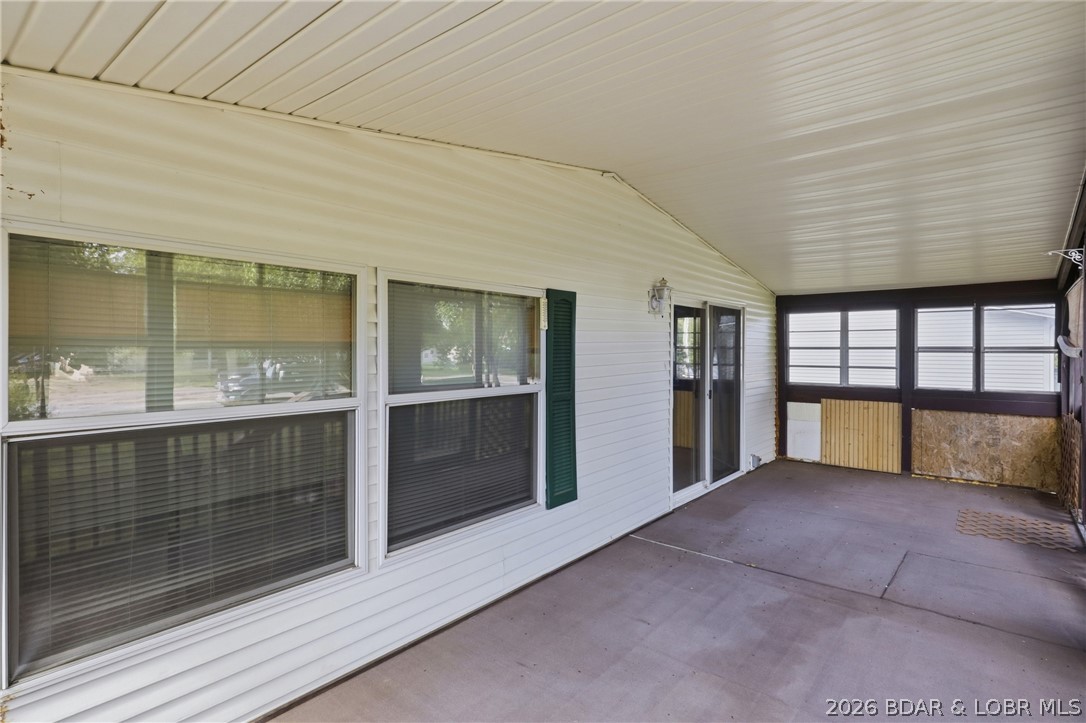 309 N Walnut Street Property Photo 28