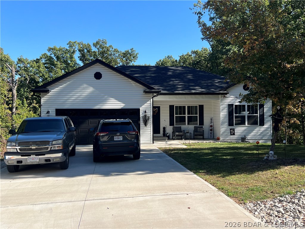 56 Nassau Circle Property Photo 1