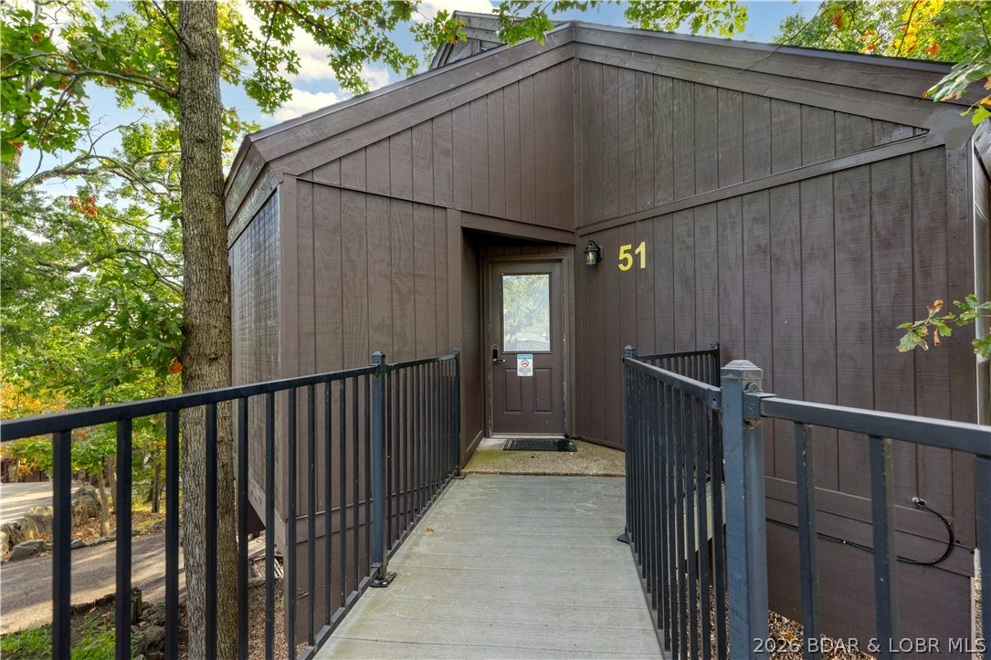 61 Tree Top Lane 51 Property Photo 1