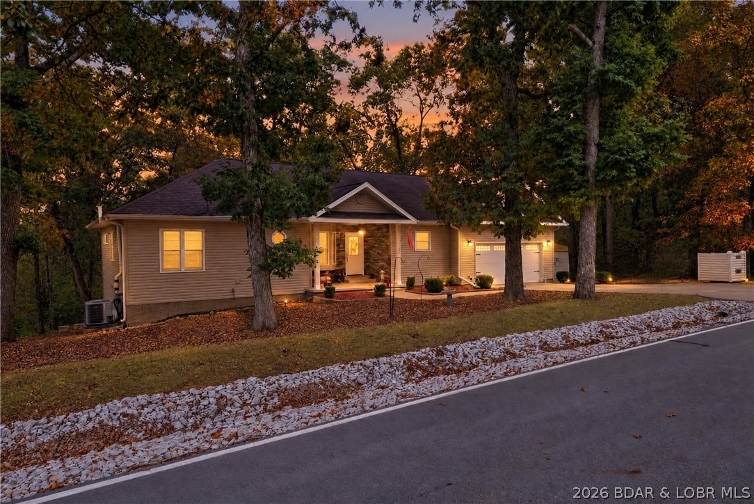 160 Nassau Circle Property Photo 1
