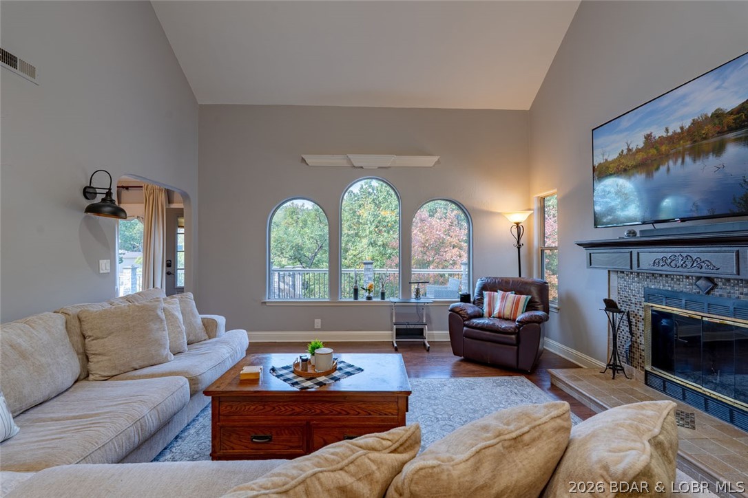 71 Arrowhead Beach Road Property Photo 1