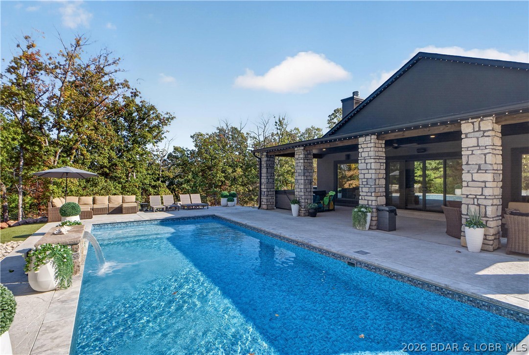 480 Ridge Circle Property Photo 1