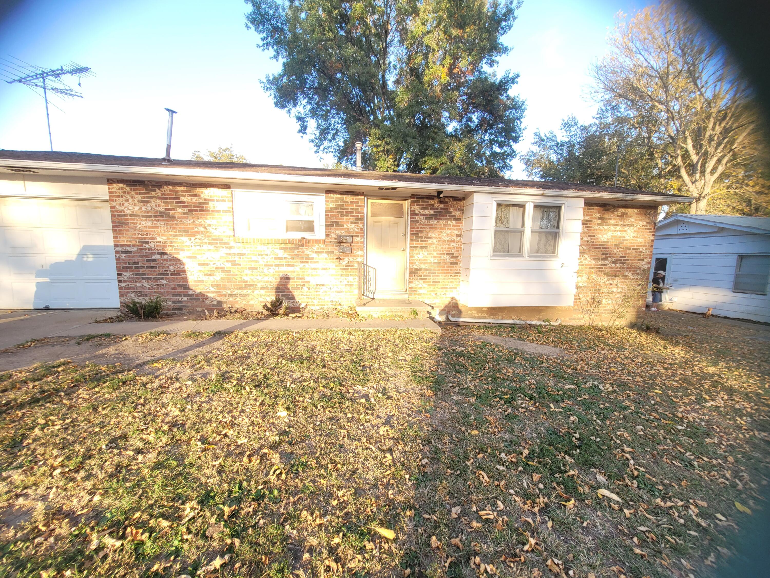 302 Kentucky St Property Photo