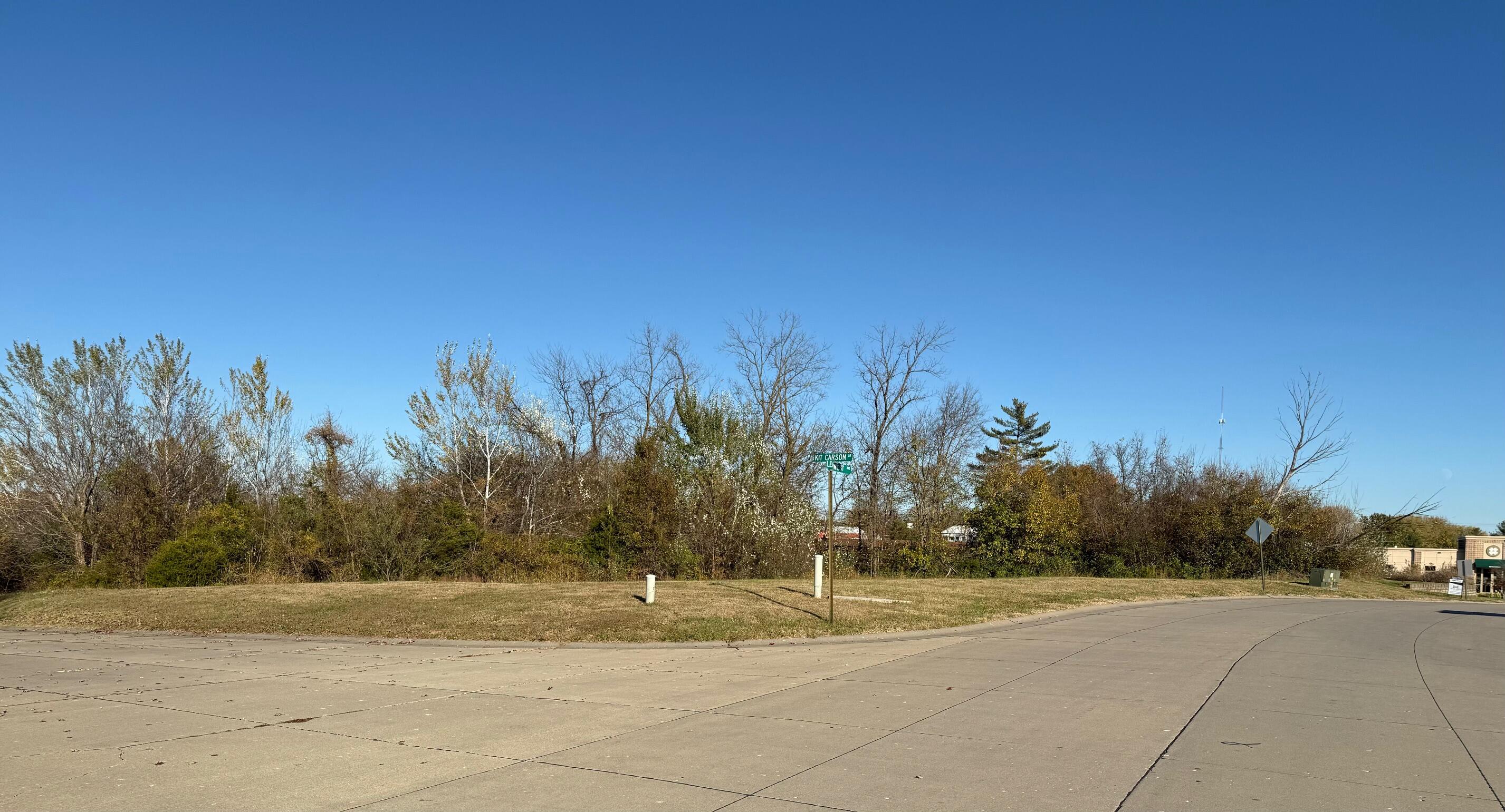 Legends West Ave & Kit Carson Dr Property Photo 2