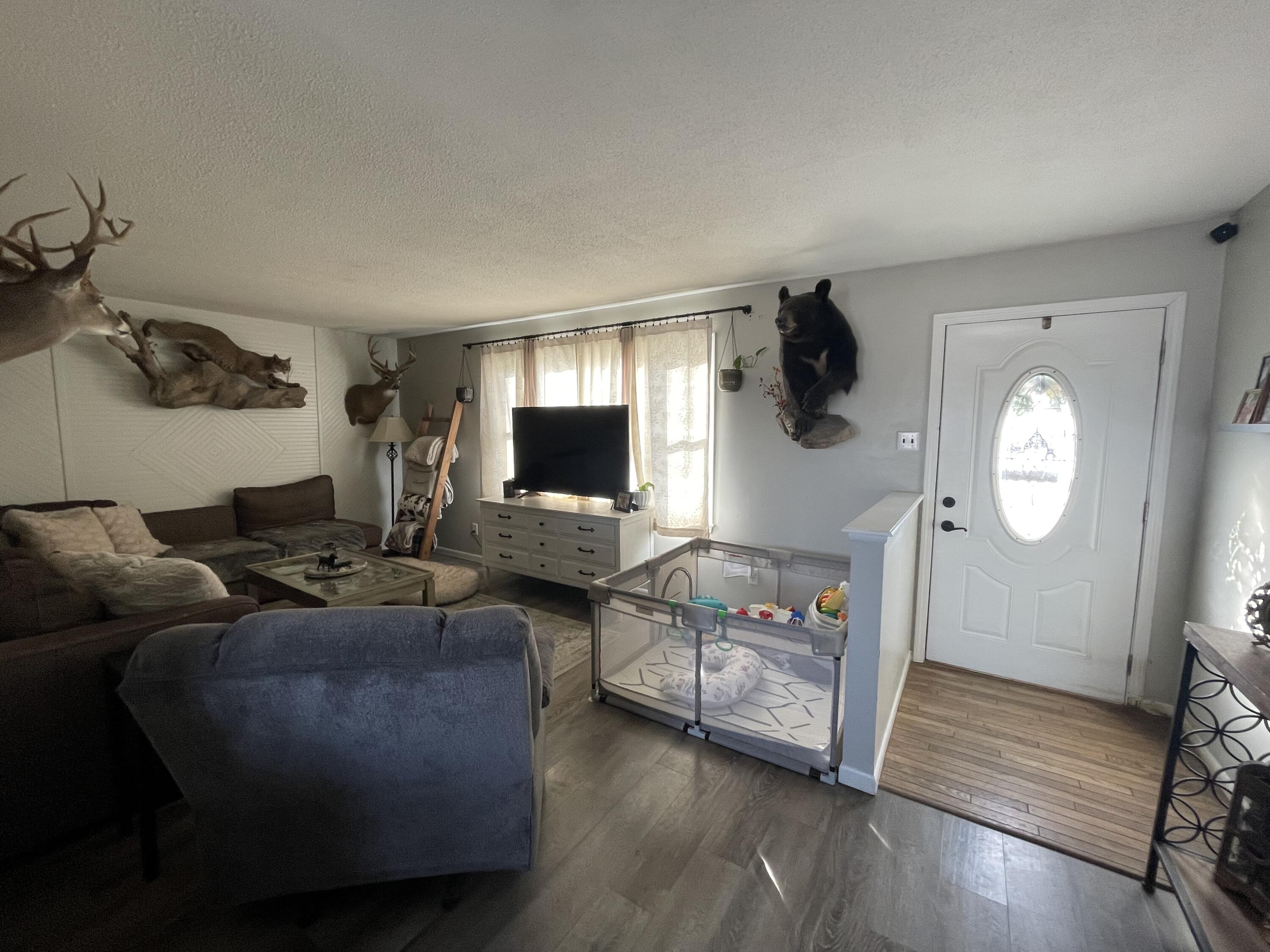 28112 Ee Hwy Property Photo 2