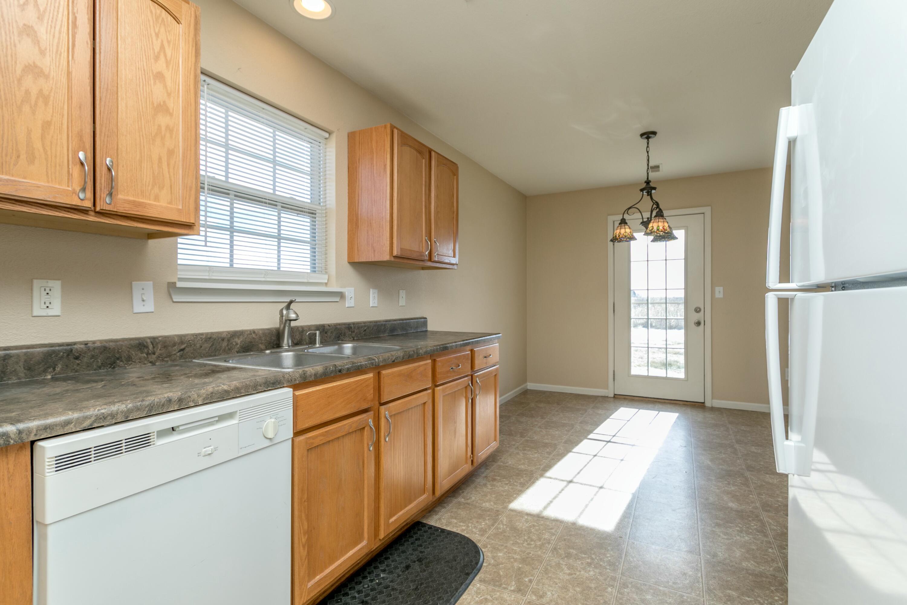 723 Sells Ct Property Photo 9