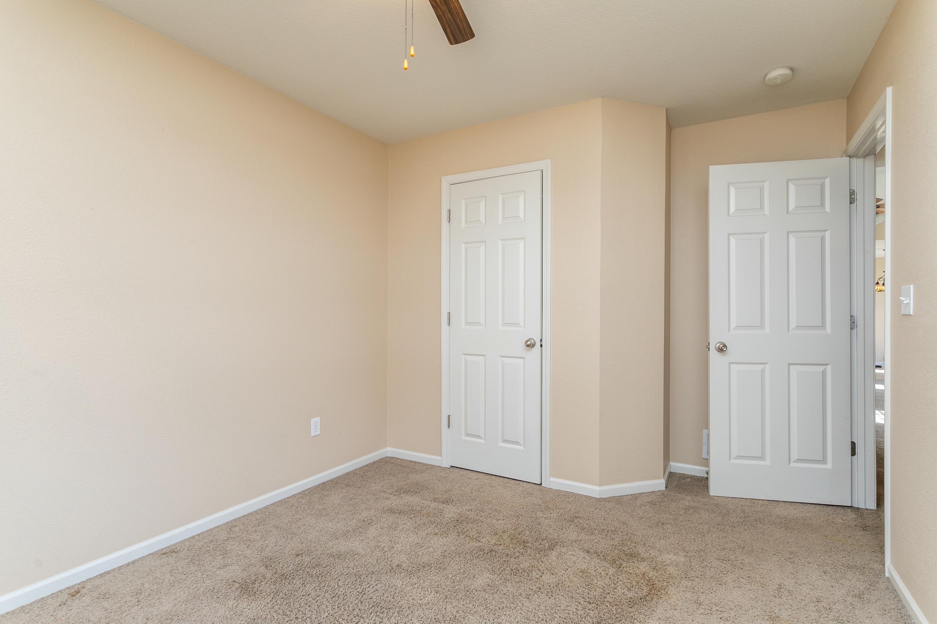 723 Sells Ct Property Photo 21