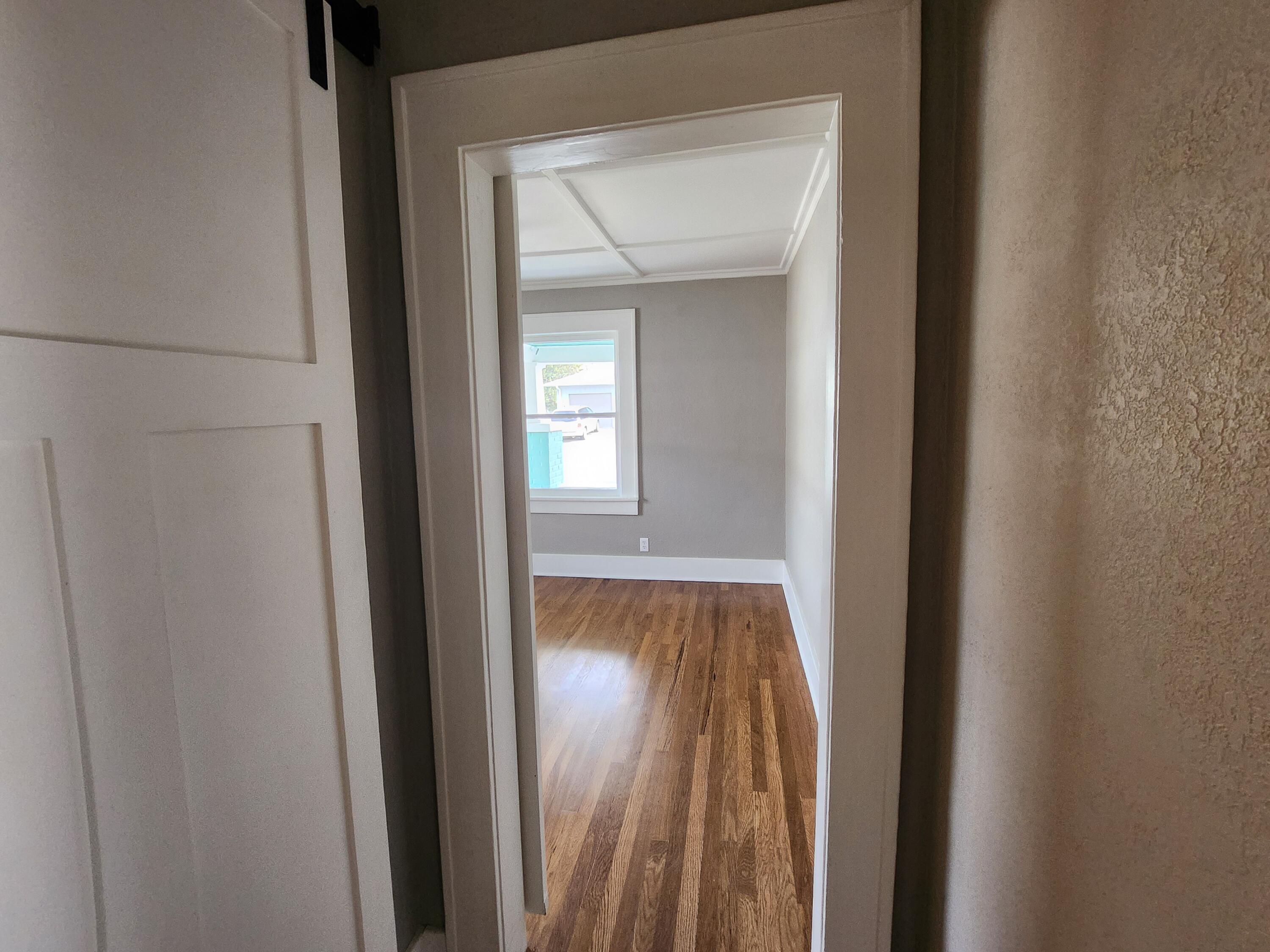 621 Ellsworth Ave Property Photo 9
