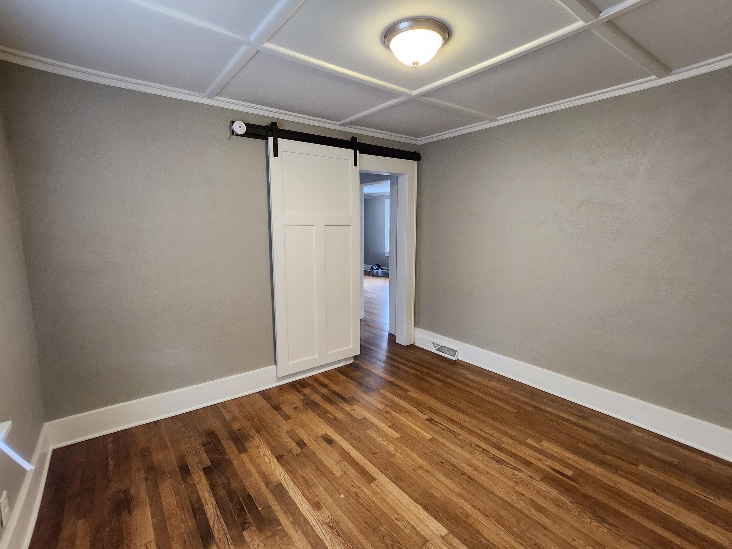 621 Ellsworth Ave Property Photo 12