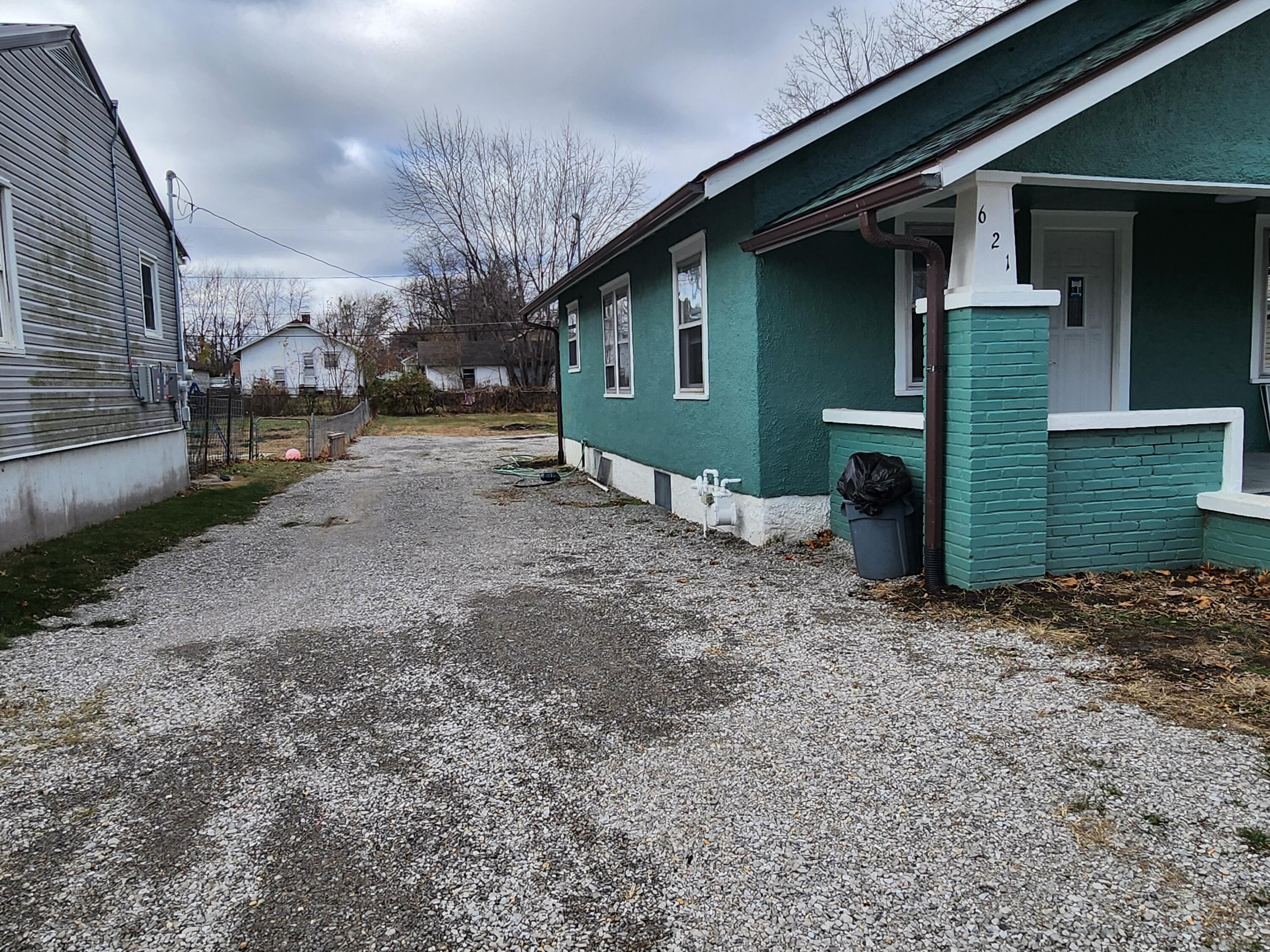621 Ellsworth Ave Property Photo 17