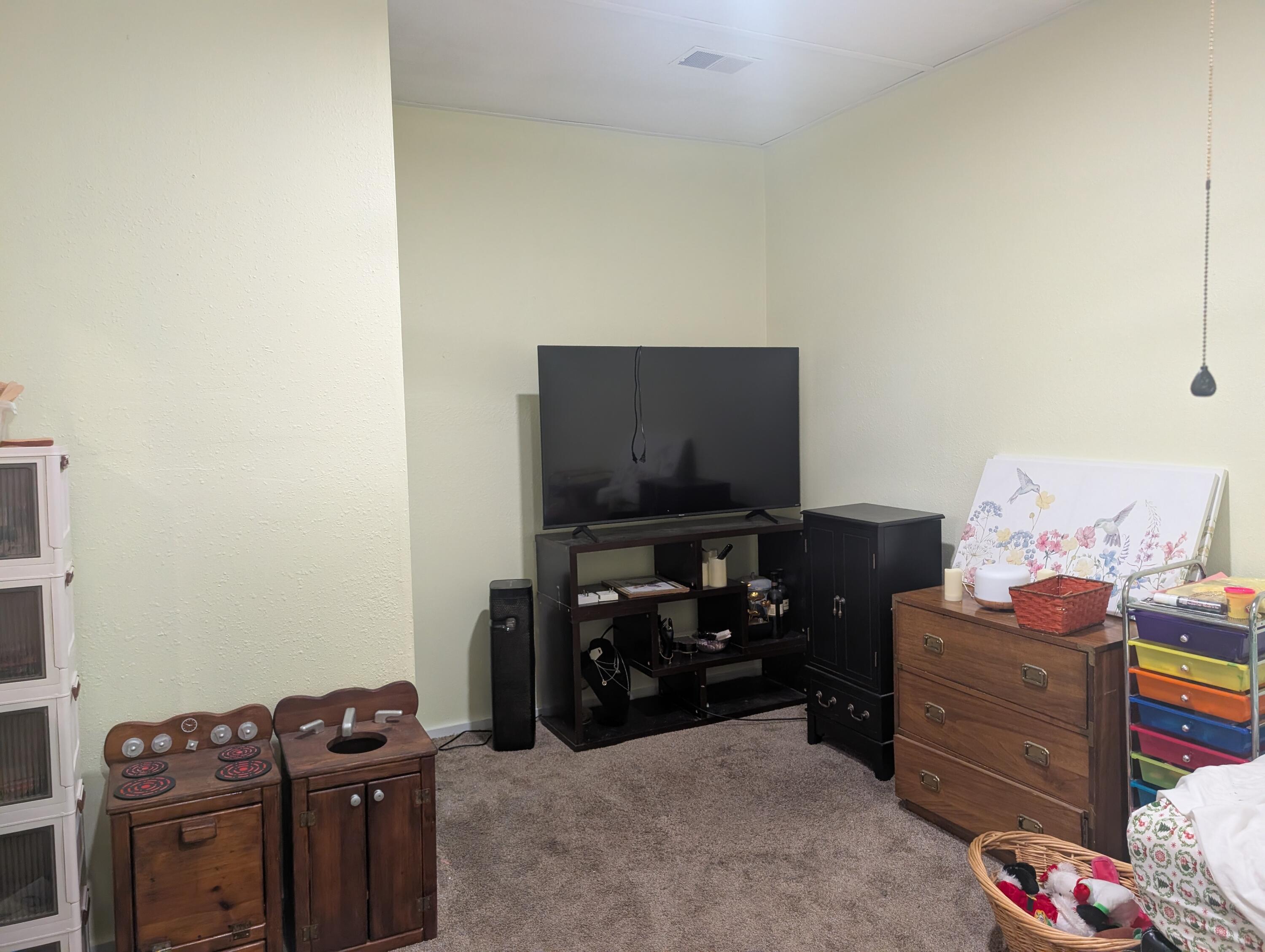 229 Main St Property Photo 12