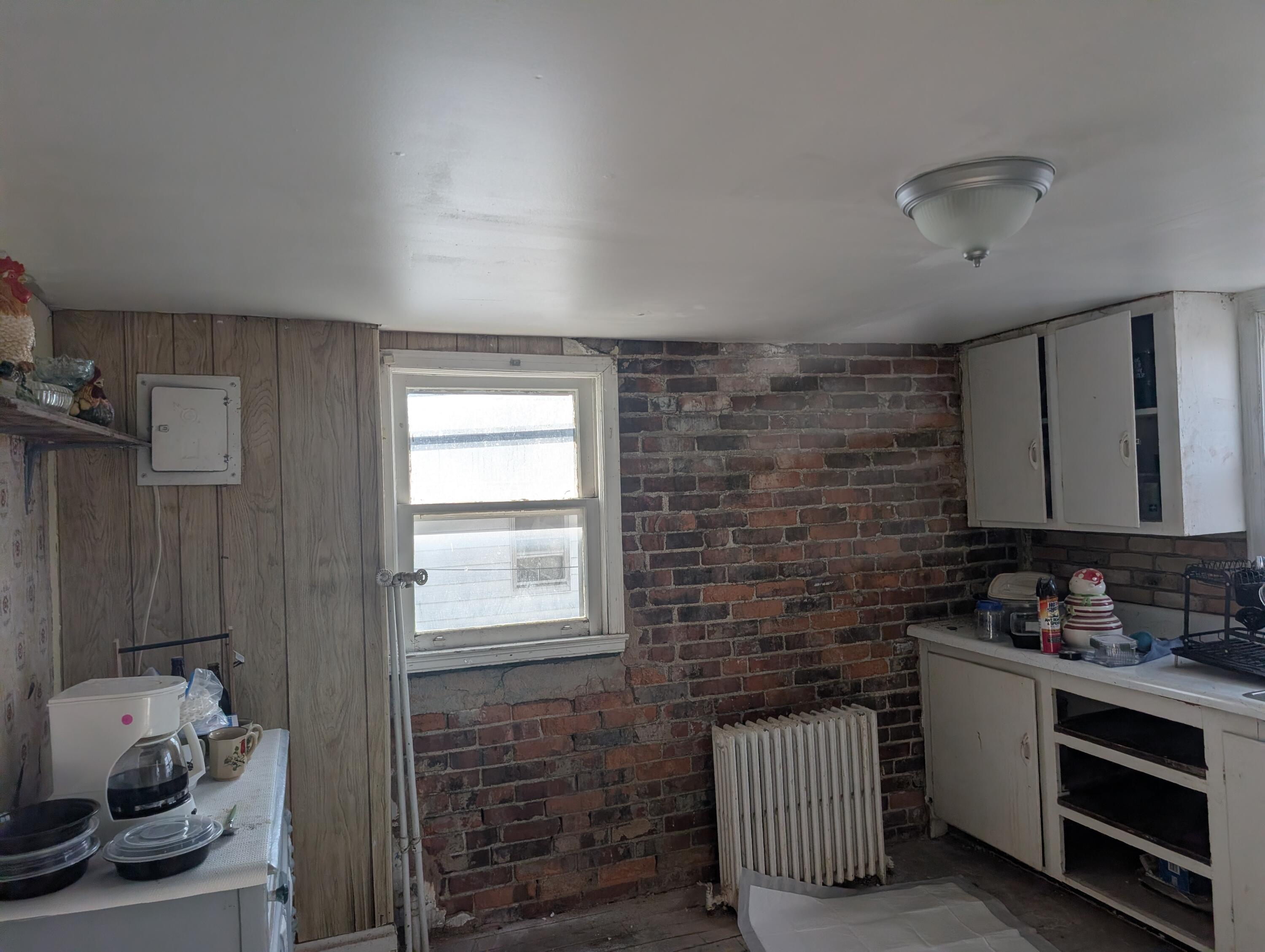 229 Main St Property Photo 13