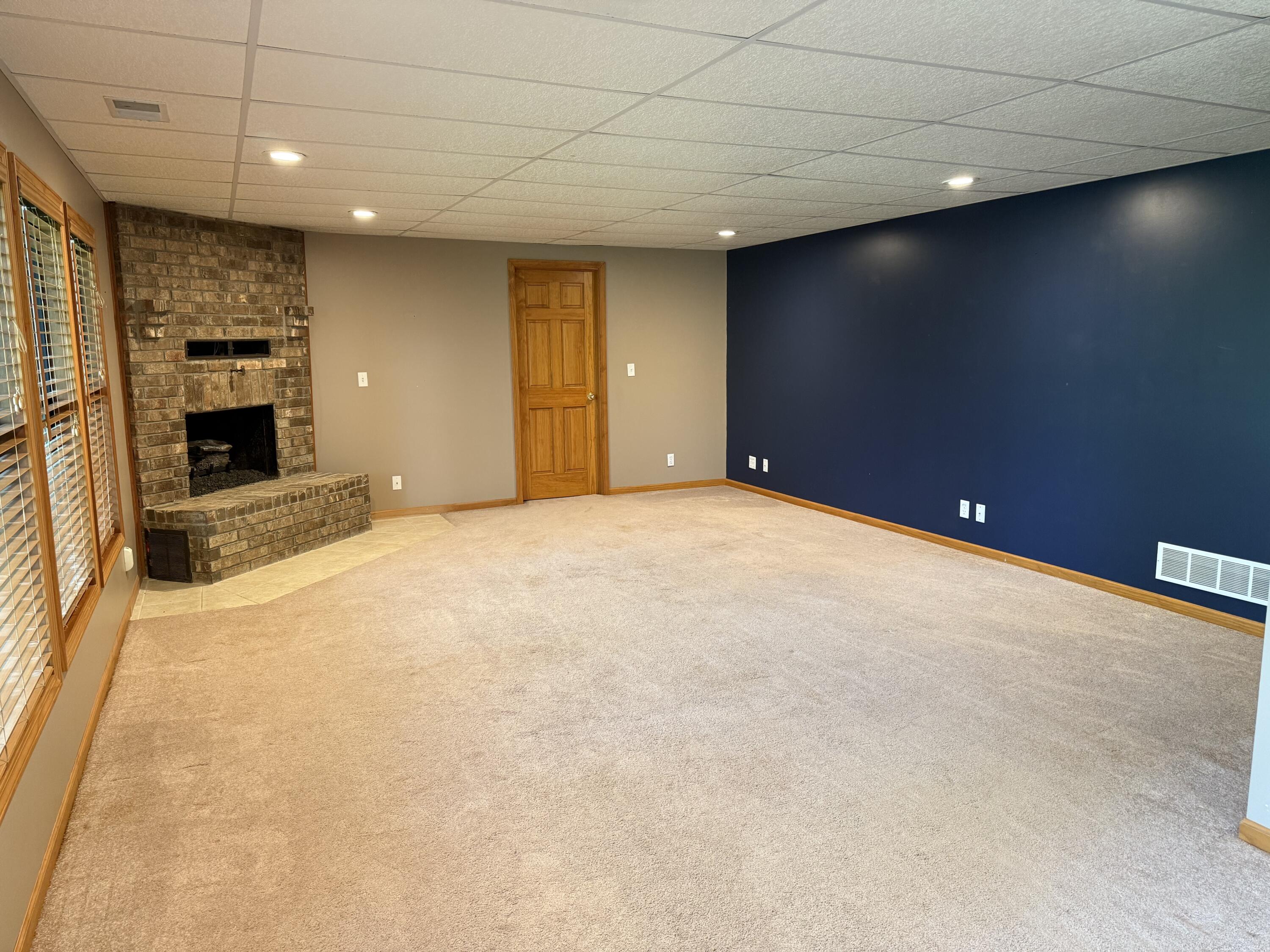 305 Meadow Ln Property Photo 76