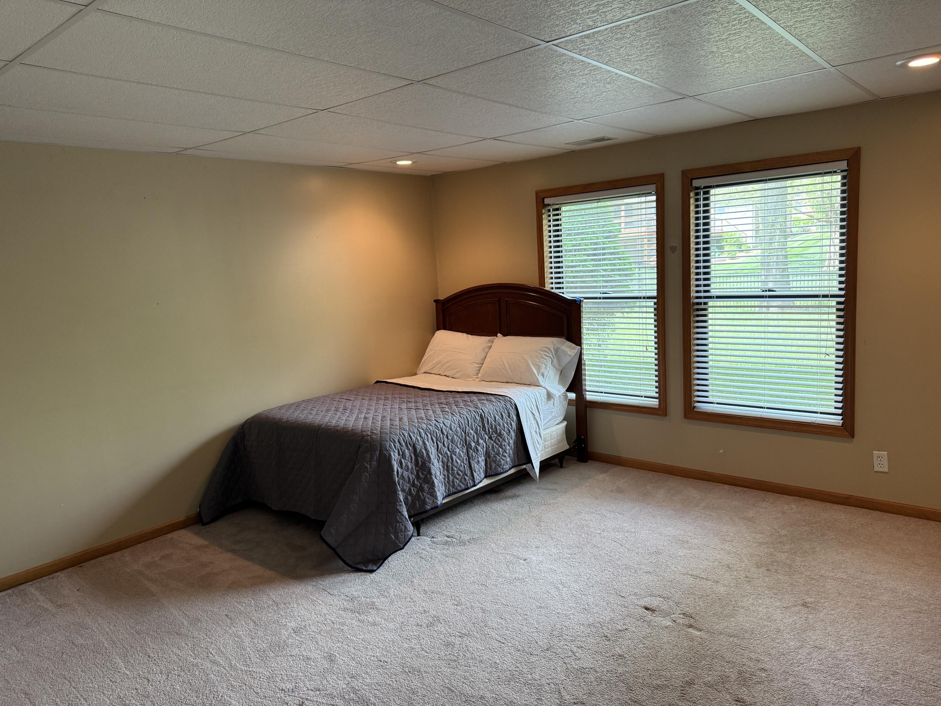 305 Meadow Ln Property Photo 82