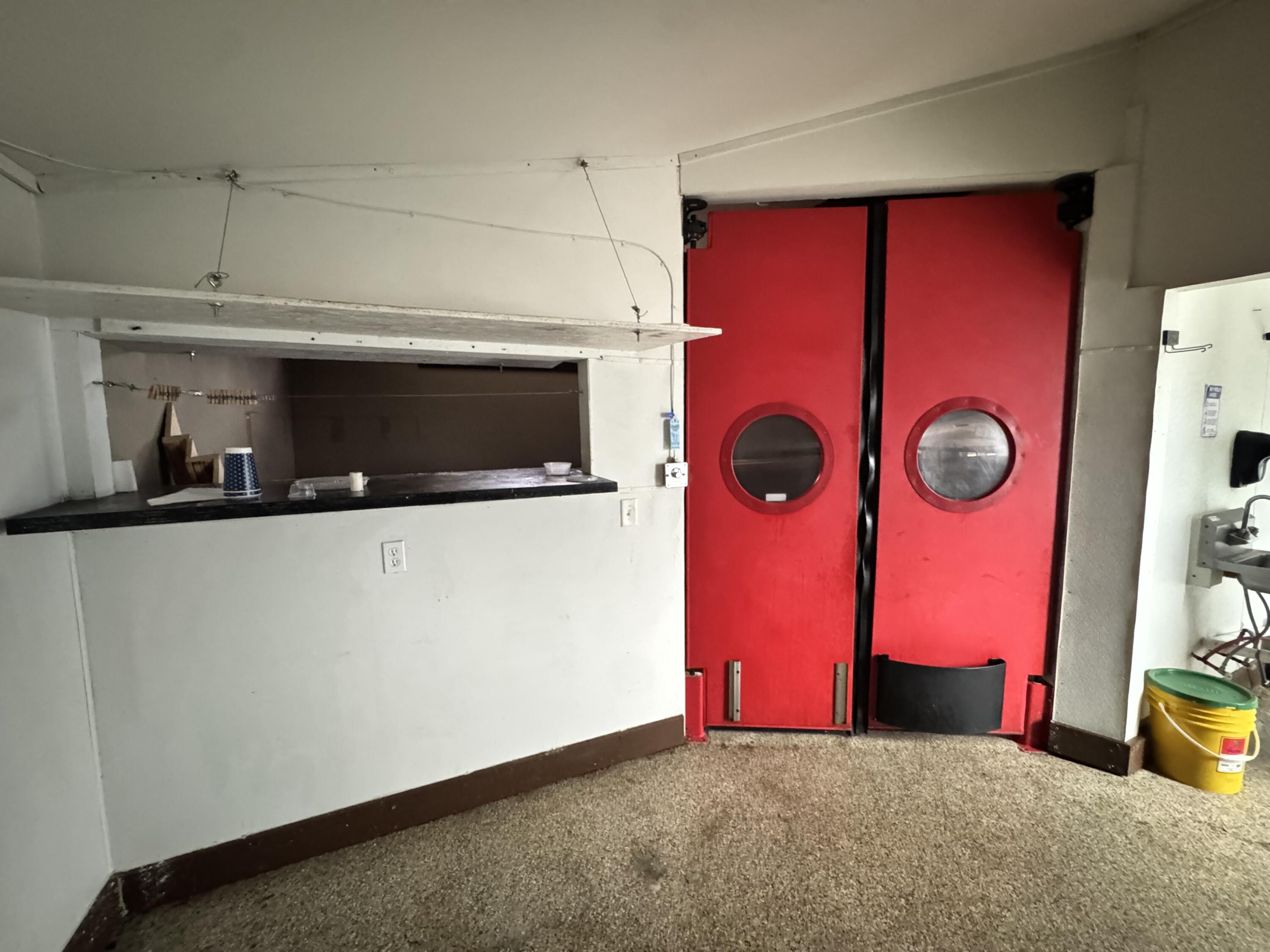 1110 Odell Ave Property Photo 15