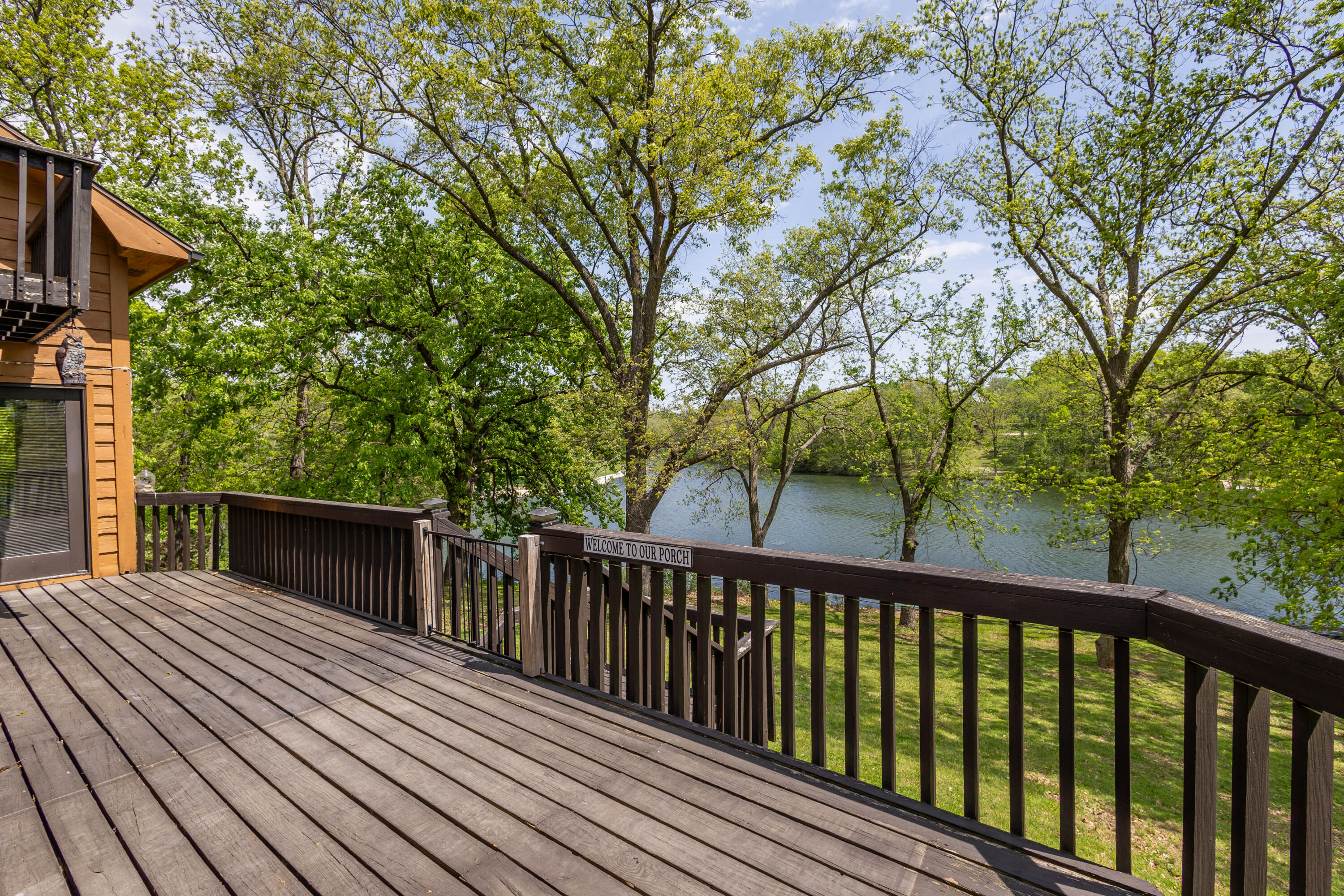 17759 Woods Drive Property Photo 5