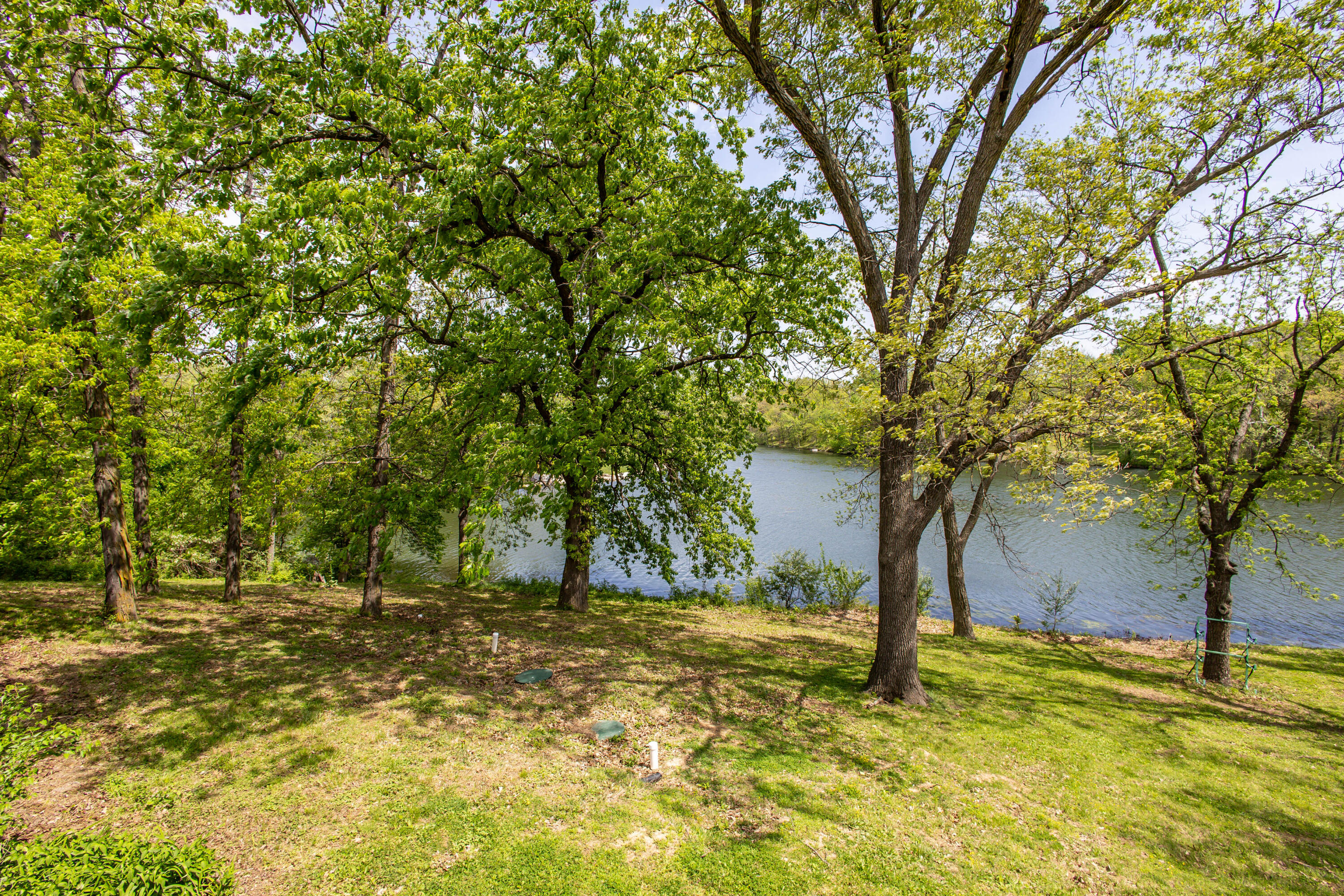 17759 Woods Drive Property Photo 7